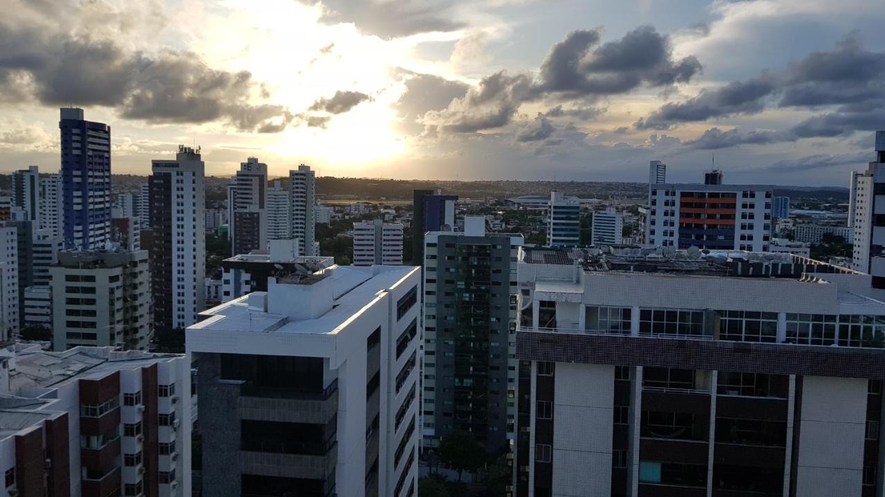 Flat Em Boa Viagem - Perto Da Praia Recife Eksteriør billede